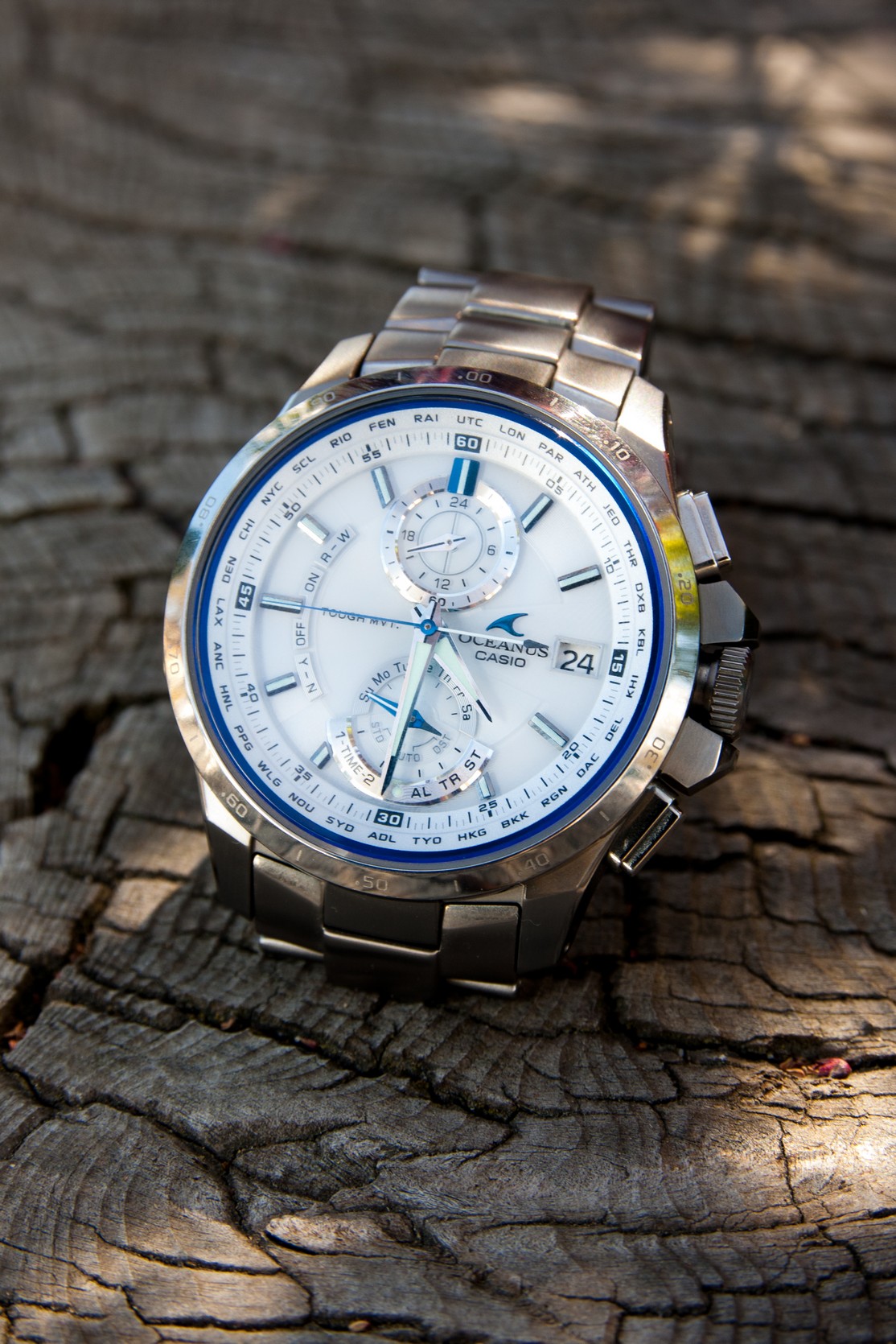 オシアナス T1000 ホワイト腕時計(アナログ) - 腕時計(アナログ)